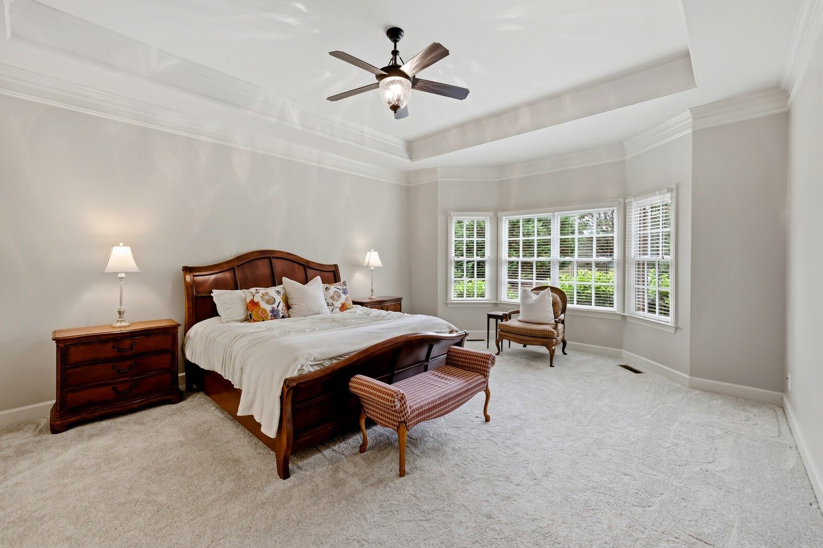 Main level primary bedroom at 9405 Big Horn Ridge, Brentwood TN